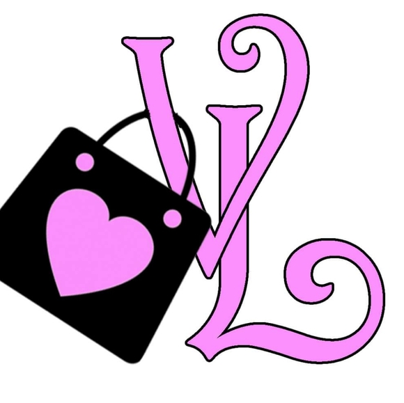 Meet your Posher. - Picture 6 of 7